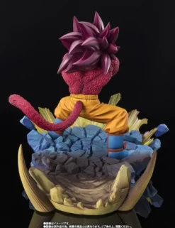 Bandai Figuarts Zero Dragon Ball Daima Son Goku Super Saiyan 4