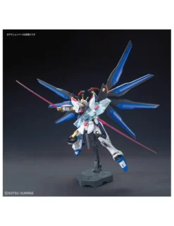 Bandai High Grade HGCE 1/144 Mobile Suit Gundam ZGMF-X20A Strike Freedom Gundam