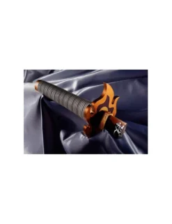 Bandai Proplica Demon Slayer Kimetsu No Yaiba Kyojuro Rengoku Nichirin Katana Broken Version