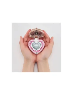 Bandai Sailor Moon Miracle Shiny Series Cosmic Heart Compact