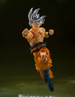 Bandai S.H. Figuarts Dragon Ball Super Son Goku Ultra Instinct