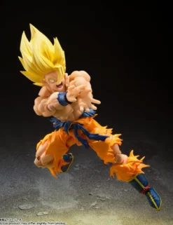 Bandai S.H. Figuarts Dragon Ball Z Son Goku Legendary Super Saiyan
