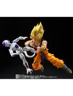 Bandai S.H. Figuarts Dragon Ball Z Son Goku Super Saiyan Warrior of Rage