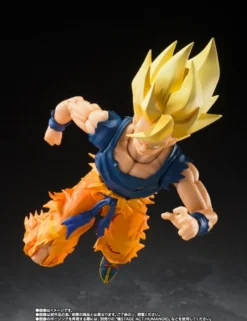 Bandai S.H. Figuarts Dragon Ball Z Son Goku Super Saiyan Warrior of Rage