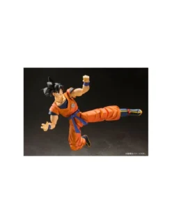 Bandai S.H. Figuarts Dragon Ball Z Son Goku Saiyan Grown On Earth Version