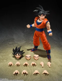 Bandai S.H. Figuarts Dragon Ball Z Son Goku The Kind-Hearted Saiyan