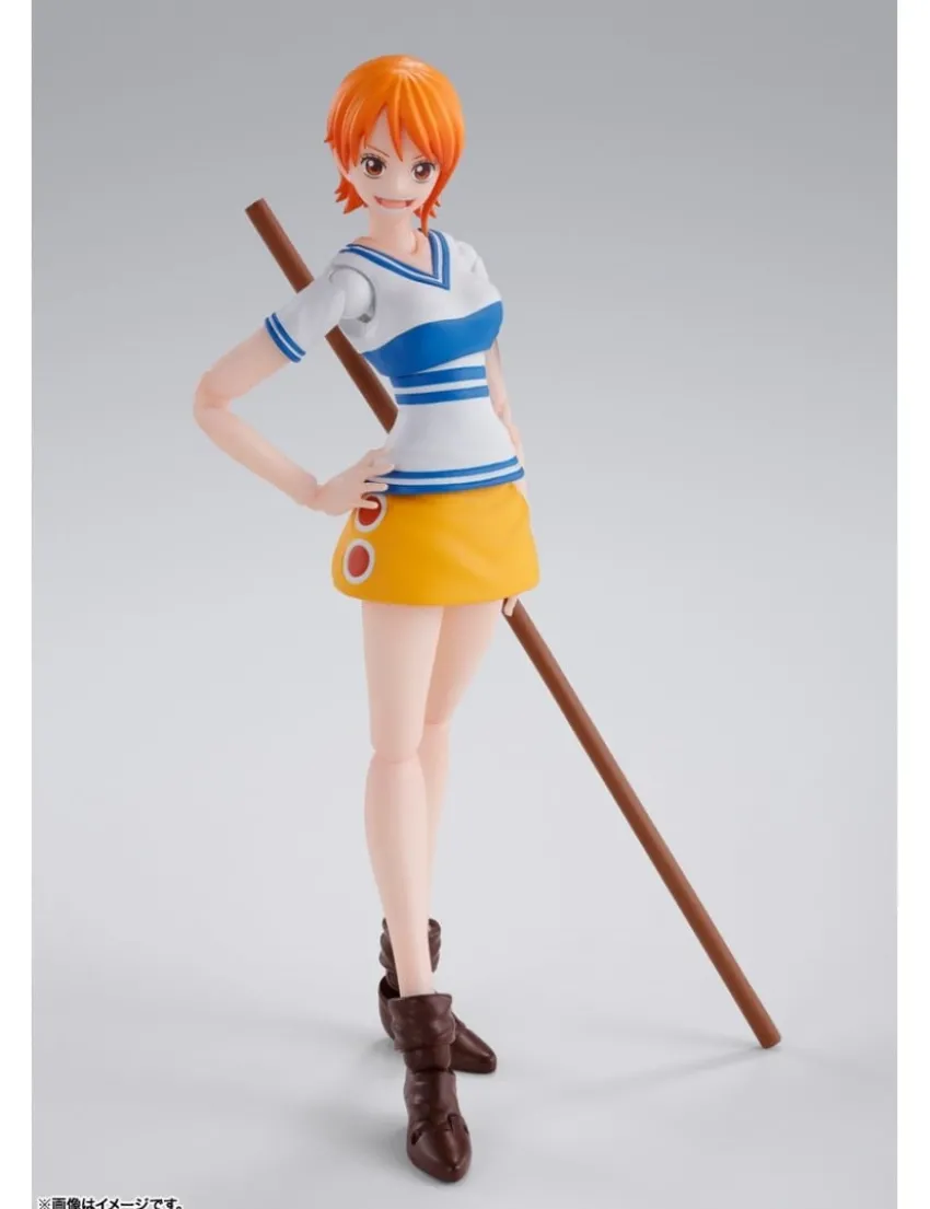 Bandai S.H. Figuarts One Piece Nami Romance Dawn