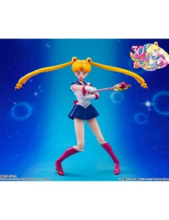 Bandai S.H. Figuarts Sailor Moon Crystal Star Compact Edition
