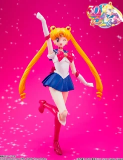 Bandai S.H. Figuarts Sailor Moon Crystal Star Compact Edition