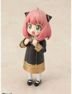 Bandai S.H. Figuarts Spy X Family Anya Forger Uniform Version