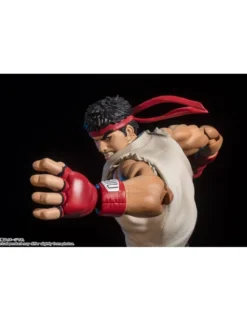 Bandai S.H. Figuarts Street Fighter Ryu Outfit 2