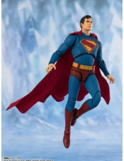 Bandai S.H. Figuarts Superman Legacy Superman