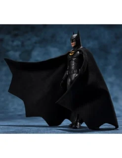 Bandai S.H. Figuarts The Flash Batman
