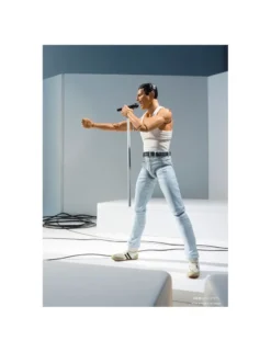 Bandai S.H. Figuarts The Queen Freddie Mercury Live Aid 1985