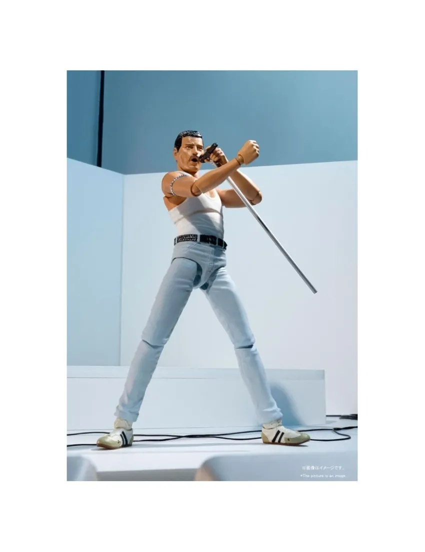 Bandai S.H. Figuarts The Queen Freddie Mercury Live Aid 1985