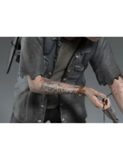 Dark Horse The Last of Us Part II Ellie