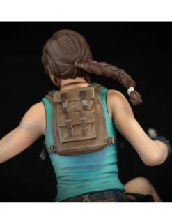 Dark Horse Tomb Raider Lara Croft