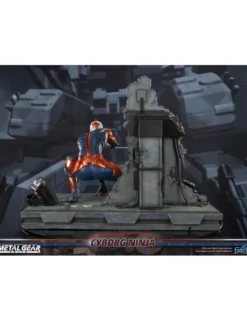 First 4 Figures Metal Gear Solid Cyborg Ninja Gray Fox