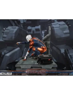 First 4 Figures Metal Gear Solid Cyborg Ninja Gray Fox