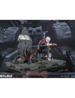 First 4 Figures Metal Gear Solid Cyborg Ninja Gray Fox