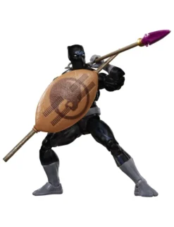 Hasbro Marvel Legends Black Panther with Exclusive Magic: The Gathering Card