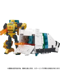 Hasbro Transformers Dramatic Capture Series Cybertron Chase