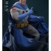 Hot Toys DC Comics Masterpiece Batman The Dark Knight Returns Battle Damaged Version 1/6 Scale Collectible Figure