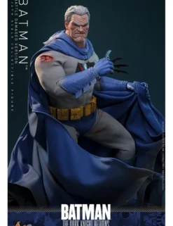 Hot Toys DC Comics Masterpiece Batman The Dark Knight Returns Battle Damaged Version 1/6 Scale Collectible Figure