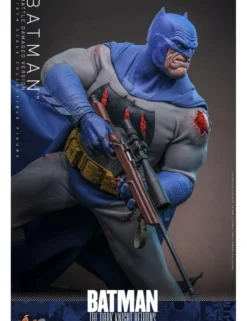 Hot Toys DC Comics Masterpiece Batman The Dark Knight Returns Battle Damaged Version 1/6 Scale Collectible Figure