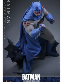 Hot Toys DC Comics Masterpiece Batman The Dark Knight Returns Battle Damaged Version 1/6 Scale Collectible Figure