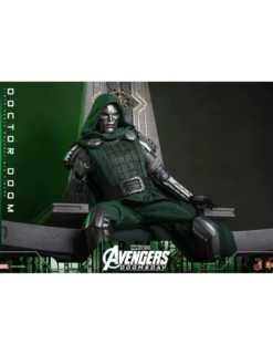 Hot Toys Movie Masterpiece Avengers: Doomsday Doctor Doom 1/6 Scale Collectible Figure