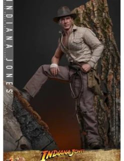 Hot Toys Movie Masterpiece Indiana Jones and the Temple of Doom Indiana Jones 1/6 Scale Collectible Figure