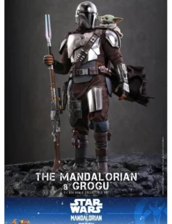 Hot Toys Movie Masterpiece Star Wars The Mandalorian and Grogu 1/6 Scale Collectible Figure
