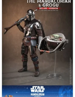 Hot Toys Movie Masterpiece Star Wars The Mandalorian and Grogu 1/6 Scale Collectible Figure Deluxe Version