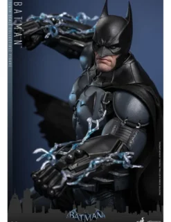 Hot Toys Videogame Masterpiece Batman Arkham Origins Batman 1/6 Scale Collectible Figure
