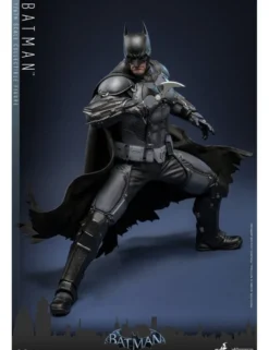 Hot Toys Videogame Masterpiece Batman Arkham Origins Batman 1/6 Scale Collectible Figure