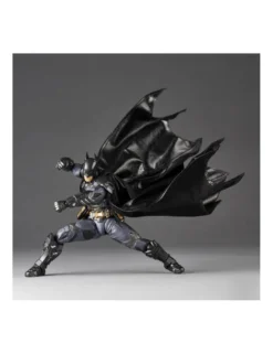 Kaiyodo Amazing Yamaguchi Revoltech No. 040 Batman Arkham Knight Batman