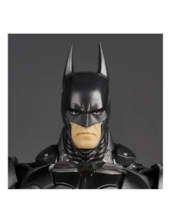 Kaiyodo Amazing Yamaguchi Revoltech No. 040 Batman Arkham Knight Batman