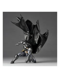 Kaiyodo Amazing Yamaguchi Revoltech No. 040 Batman Arkham Knight Batman