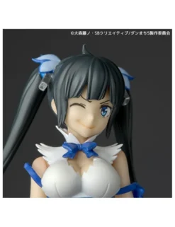 Kaiyodo Revoltech Is it Wrong to Pick Up Girls in a Dungeon? Hestia