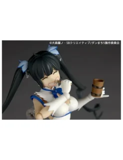 Kaiyodo Revoltech Is it Wrong to Pick Up Girls in a Dungeon? Hestia