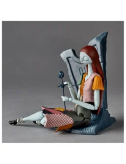 Kaiyodo Revoltech NR-040 The Nightmare Before Christmas Sally