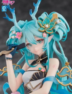 Kaiyodo Vocaloid Hatsune Miku Azure Dragon Version