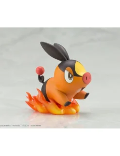 Kotobukiya ARTFX J Pokemon Series Hilda with Tepig