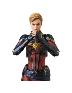 Medicom Toy MAFEX Avengers Endgame Captain Marvel