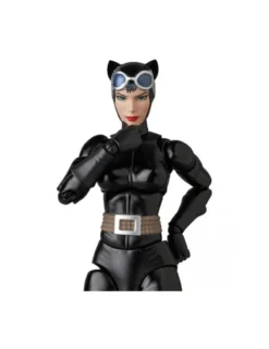 Medicom Toy MAFEX Batman Hush Catwoman