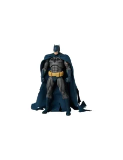 Medicom Toy MAFEX Batman Hush Batman Battle Damaged Version