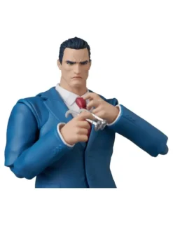Medicom Toy MAFEX Batman Hush Clark Kent