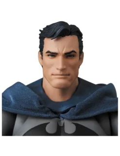 Medicom Toy MAFEX Batman Hush Batman