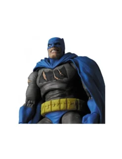 Medicom Toy MAFEX Batman The Dark Knight Returns Batman The Dark Knight Triumphant